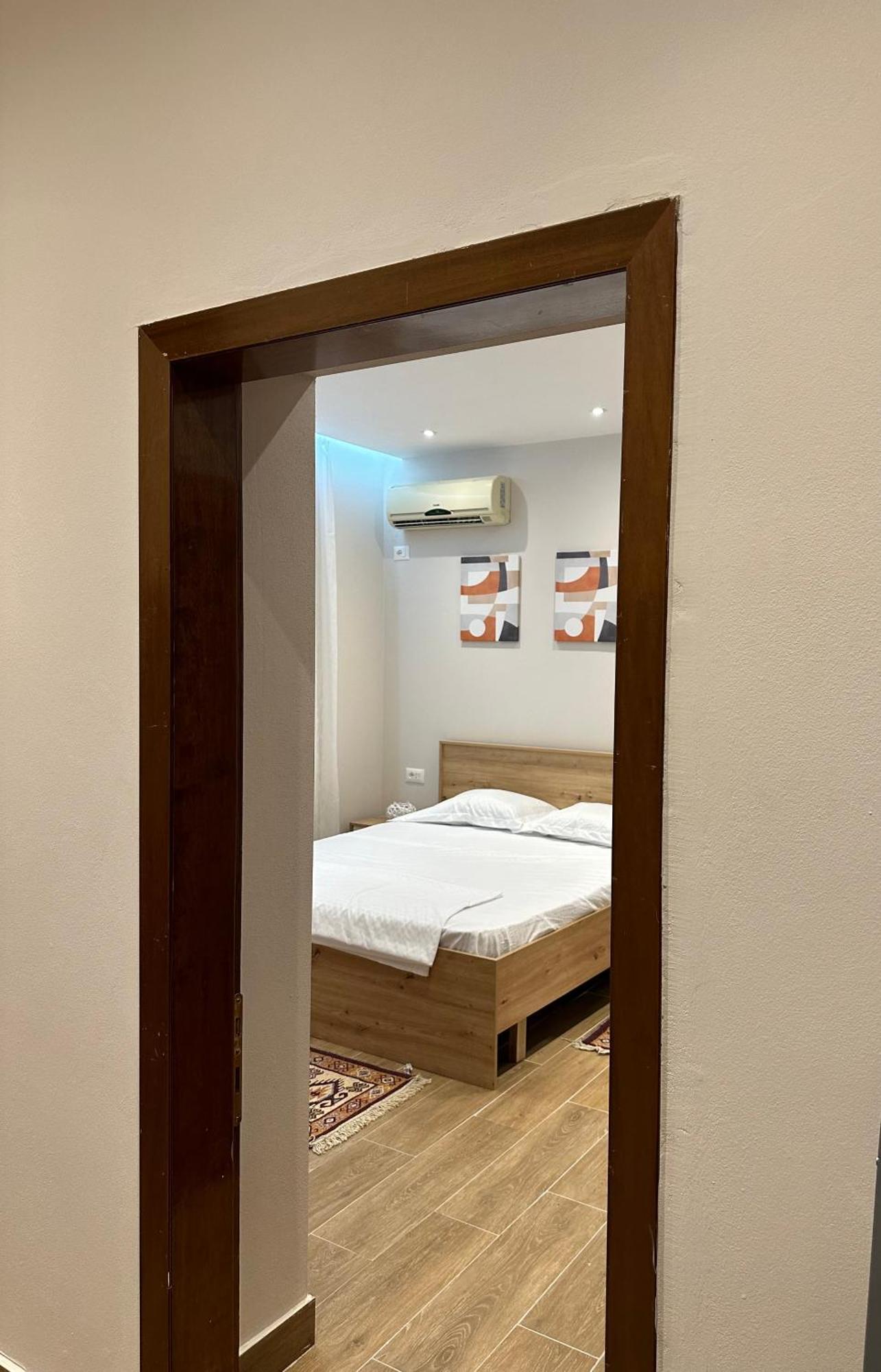 Tirana Home Екстериор снимка